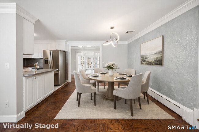 Building Photo - 260 French St