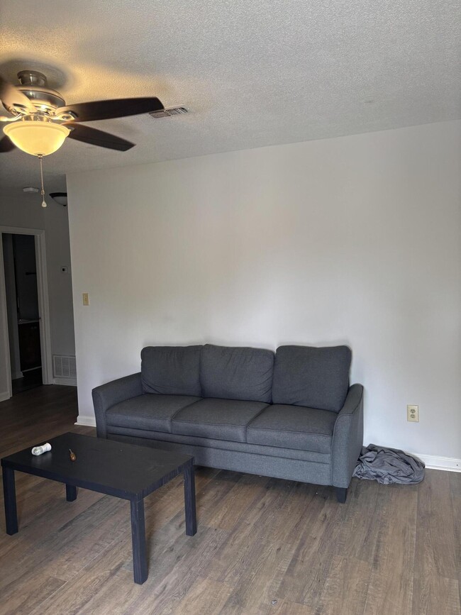 Building Photo - 2412 Antebellum Dr