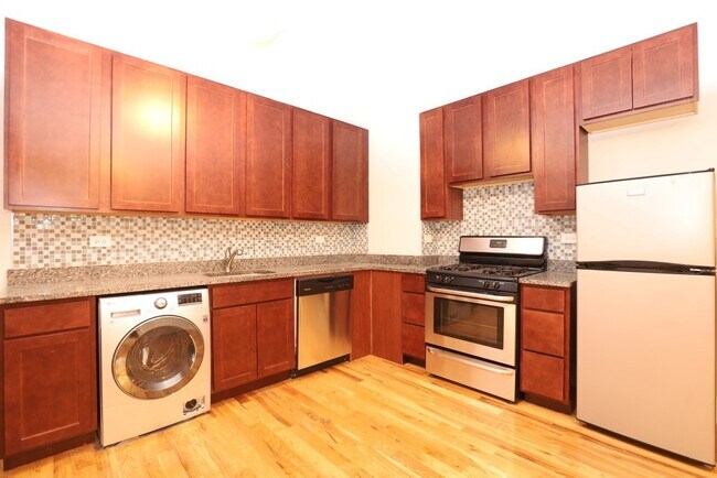 Foto del edificio - 553 W Arlington Pl