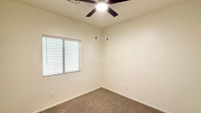Building Photo - 807 W Sunset Ave