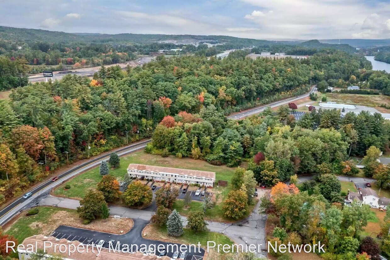 Foto principal - 2 br, 1.5 bath House - 1 Bayview Terrace U...