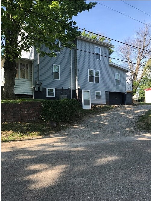 1 N Sugar St Unit 147, Saint Clairsville, OH 43950 Apartment for Rent