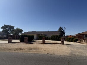 Building Photo - 11430 Otowi Rd