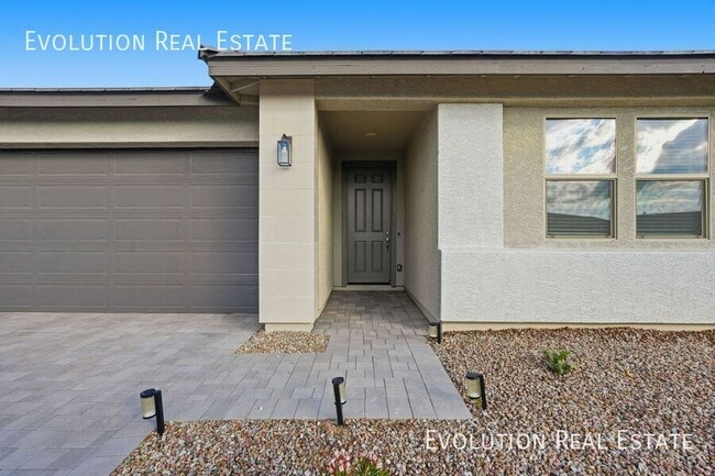 Building Photo - 5532 W Coplen Farms Rd