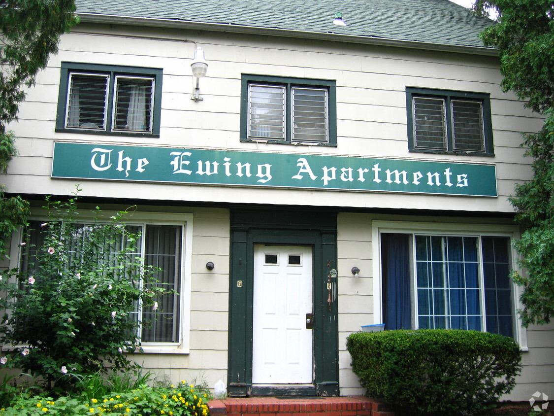 Foto del edificio - The Ewing Apartments