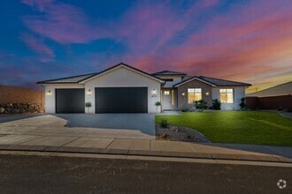 Building Photo - 3673 W 200 N