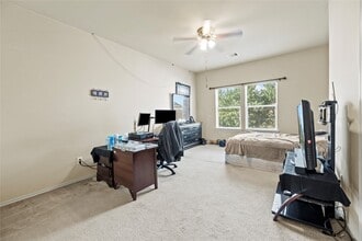 Building Photo - 7867 Galleon Field Ln