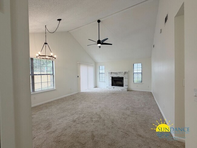 Foto del edificio - Charming 3-Bedroom Home in Fort Walton Beach!