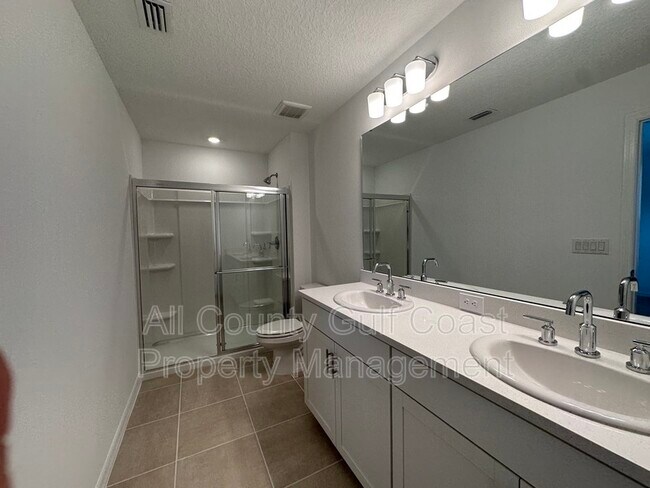 Foto del edificio - 8481 Lunar Skye St