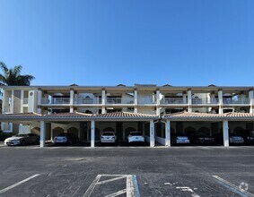 Building Photo - 6025 Chardonnay Ln
