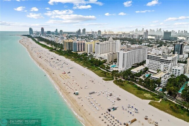 Foto del edificio - 100 Lincoln Rd