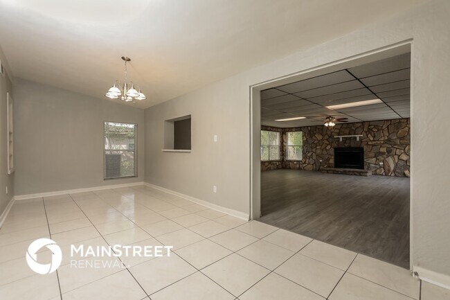 Foto del edificio - 2127 W Amelia St