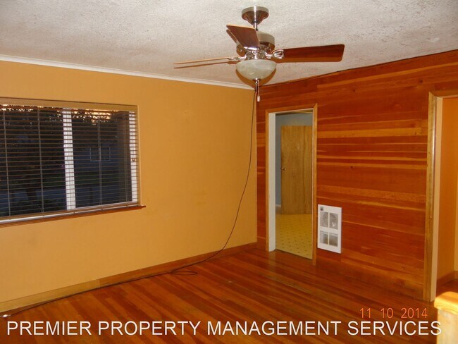 Building Photo - 5 br, 2 bath House - 505 East 31st