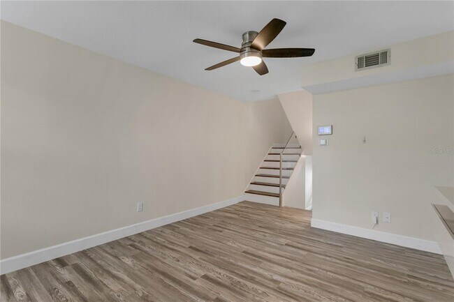 Building Photo - 4510 La Capri Ct