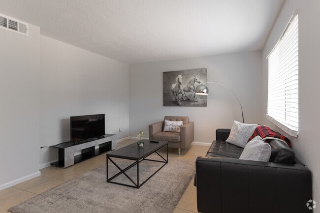 Interior Photo - West Fifth