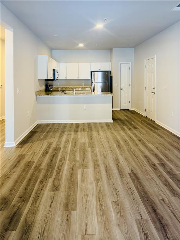 1 habitación, 1 baño - Rocky River Apartments