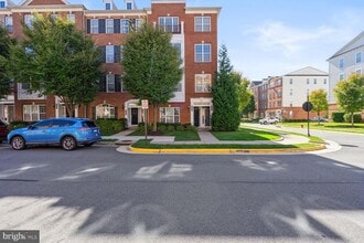 43085 Thoroughfare Gap Terrace