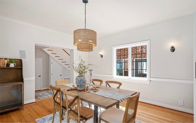 Foto del edificio - 3851 Cliffside Dr