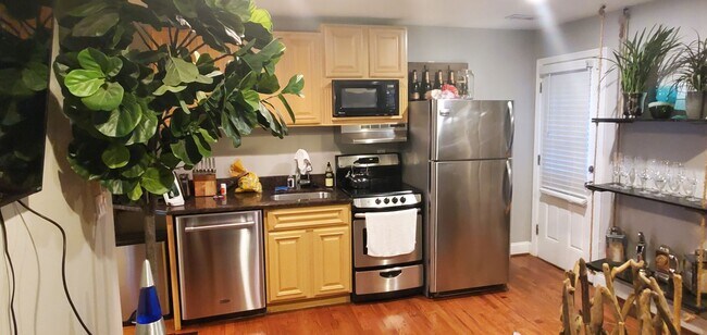 Photo - 1153 Neal St NE Apartment