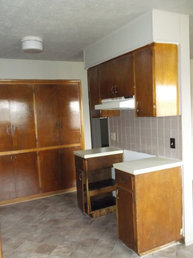 Foto del edificio - 2107 E Cherry St