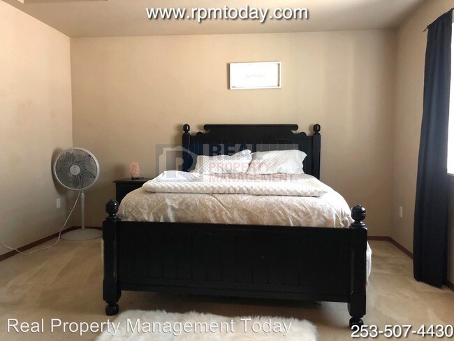 Foto del edificio - 1007 109th St Ct E