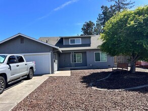 Building Photo - 6390 San Simeon Dr