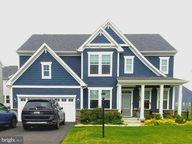 Building Photo - 5763 Hawk Ridge Rd