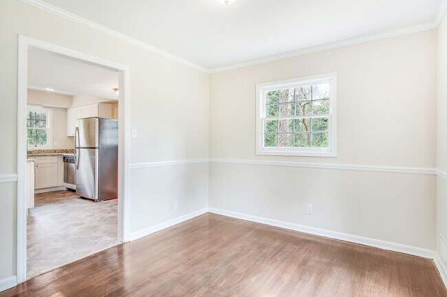 Foto del edificio - 4220 Colony East Dr
