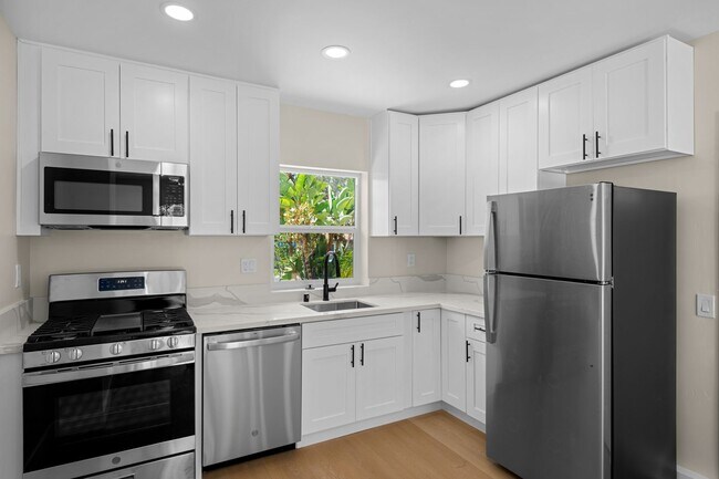 Foto del edificio - Brand New 1BR/1BA Home Near SDSU – Designer Kitchen, In-Unit Laundry, Private Patio, and Modern F...