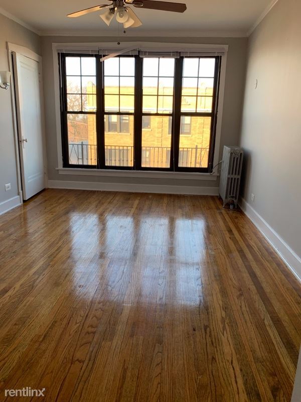 Foto principal - 1 br, 1 bath Apartment - 1748 W Devon Ave