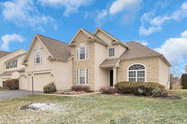 Building Photo - 3796 Village Club Dr