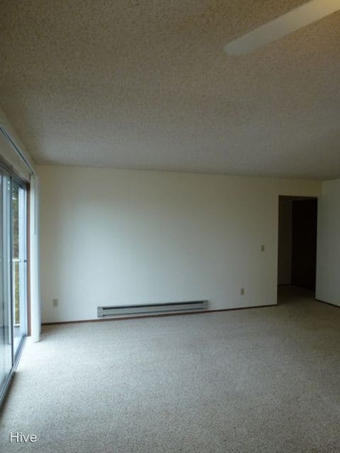 Building Photo - 8746 Phinney Ave N