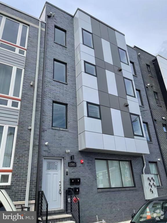 Building Photo - 1505 Parrish St