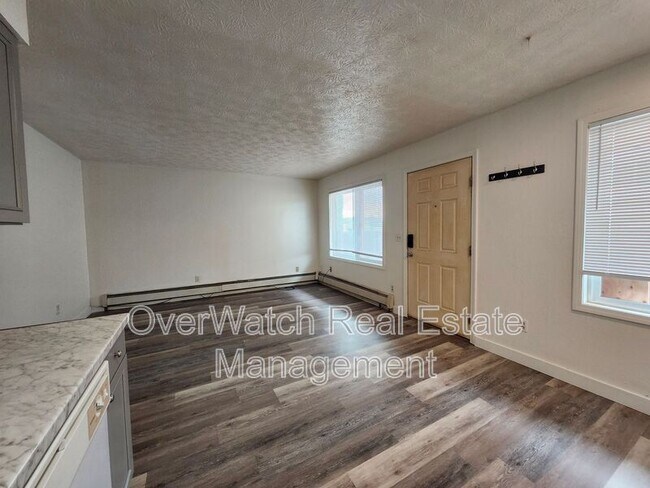 Foto del edificio - 821 E 12th Ave