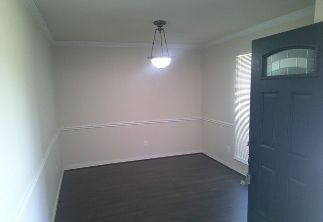 Building Photo - 4314 Blaine Circle Byram, MS 39272