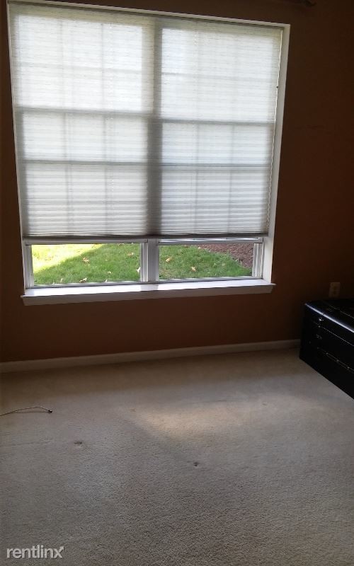 Foto del edificio - 20931 cedarpost Sq