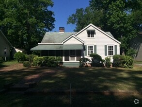 Building Photo - 607 Highland Park Dr