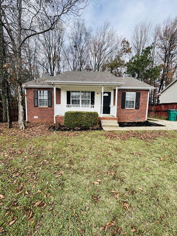 Primary Photo - 233 Westlynn Dr