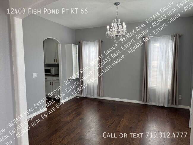 Foto del edificio - 12403 Fish Pond Point