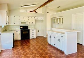 Foto del edificio - 300 W Stoneybrook Dr