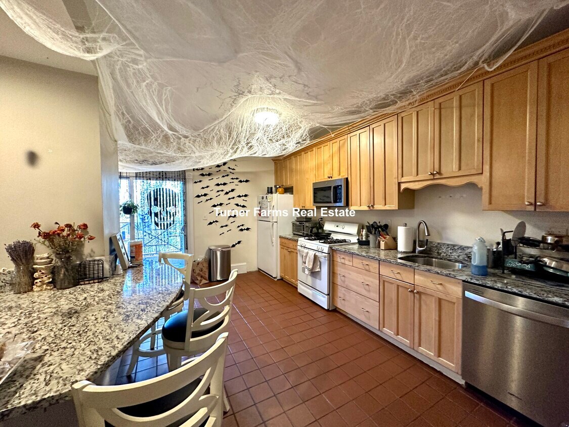 Foto principal - 5 Sachem St