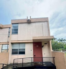 Building Photo - 6023 SW 69th St