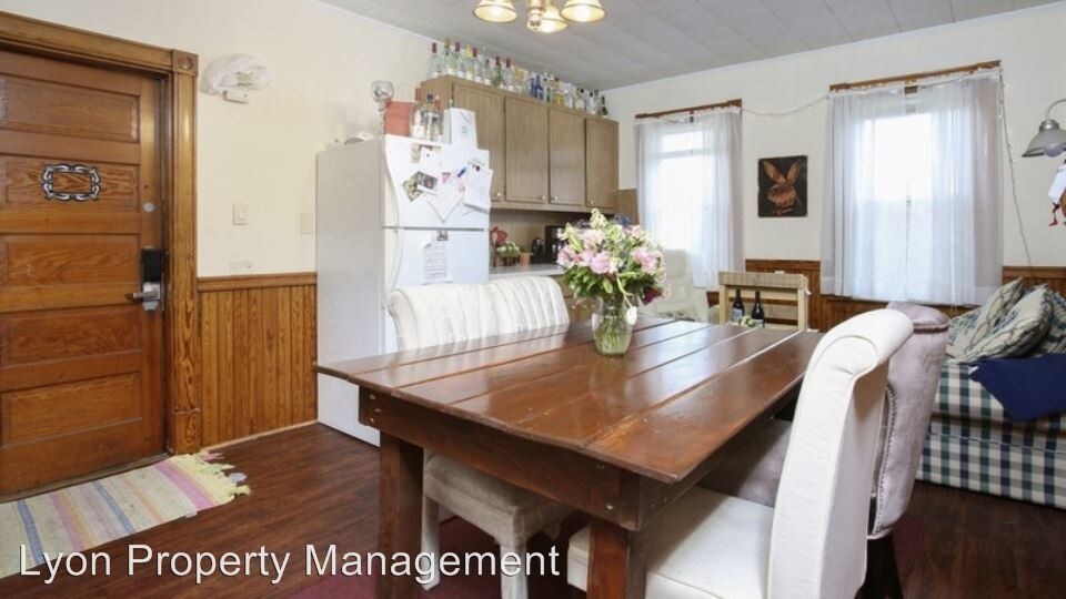 171 Plymouth St, Bridgewater, MA 02324 Condo for Rent in Bridgewater