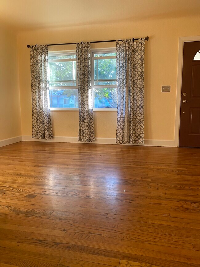 Foto del edificio - 5110 Clay St