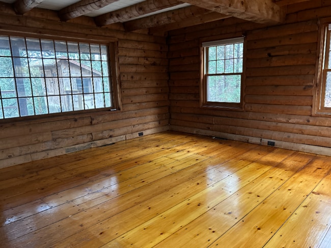 Building Photo - 57 Victory Cir