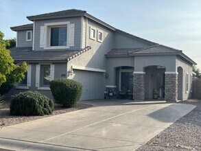 Building Photo - 2541 W Canyon Way