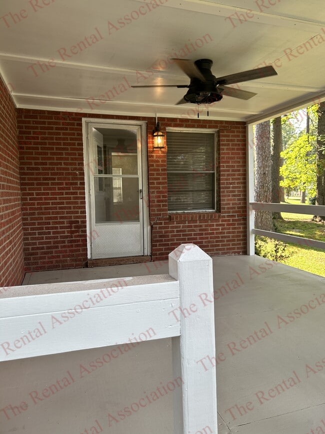 Building Photo - 1604 Rosemont St