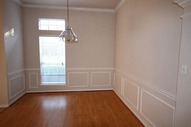 Foto del edificio - 1811 Kelliwood Trails Ct