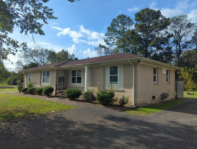 Hixson Duplex - Hixson Duplex Apartment