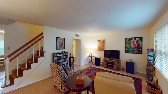 Building Photo - 4355 Stein St